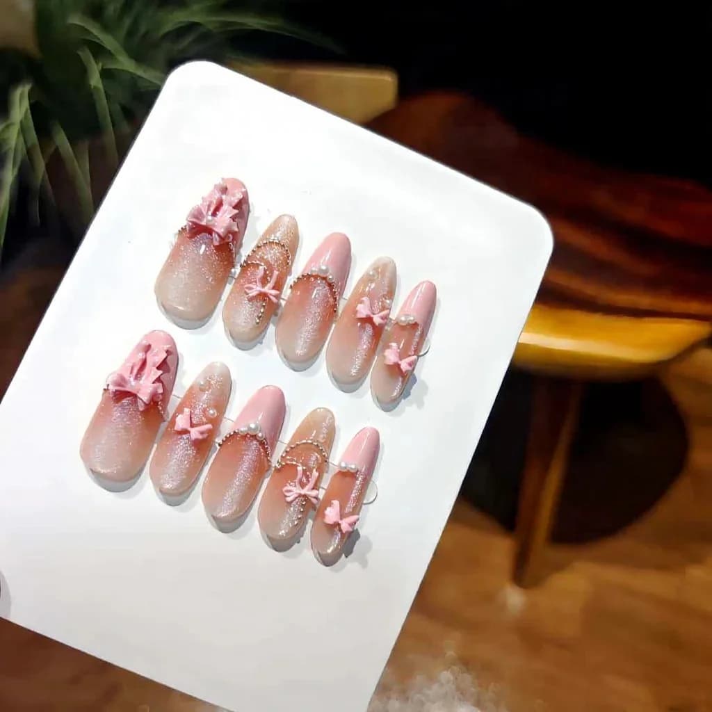 Trykk-på-negler Rosa Blonder Sløyfe Kattøye Lang Stiletto