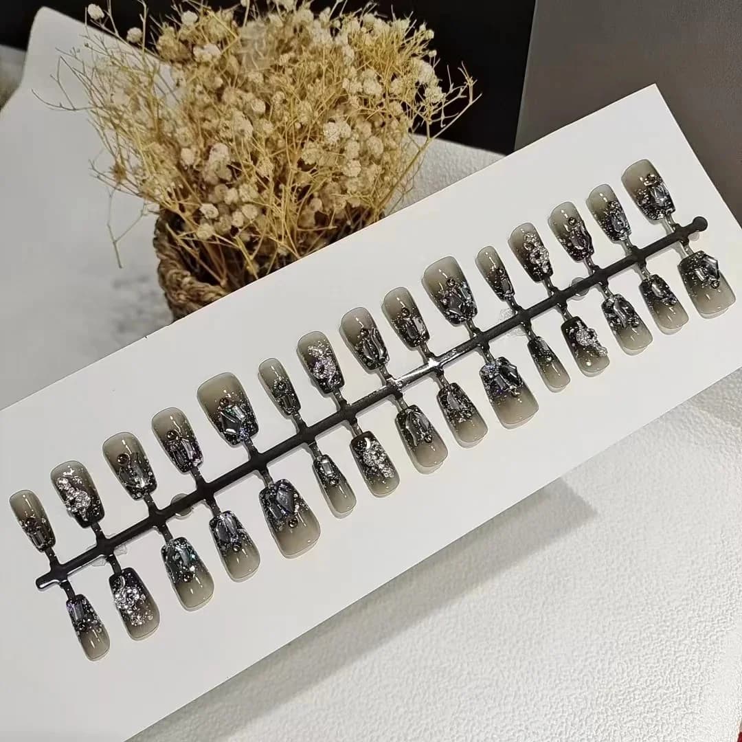 Svart Slange Trykk-på Negler Kort Kisteform Glitterdesign 30 stk