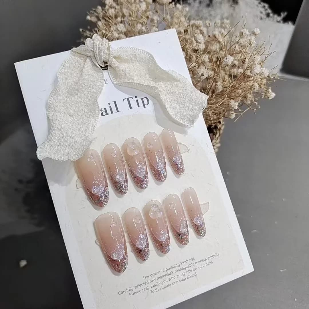 Glitter-halo pålimbare negler, lang oval form, gjenbrukbare