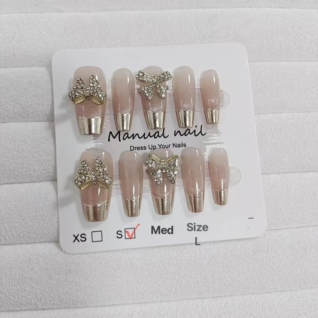 Sommerfugl Cat Eye kunstige negler med speil-krom finish